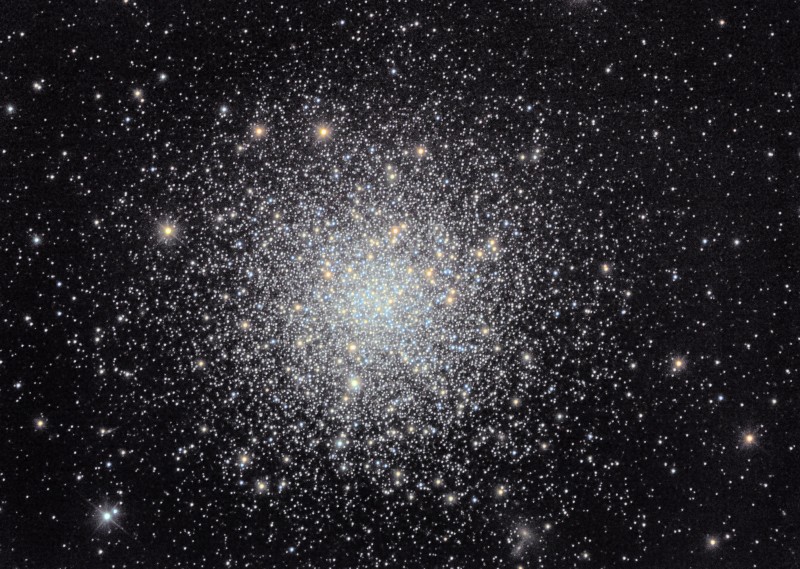 M12 (GLOBULAR CLUSTER)