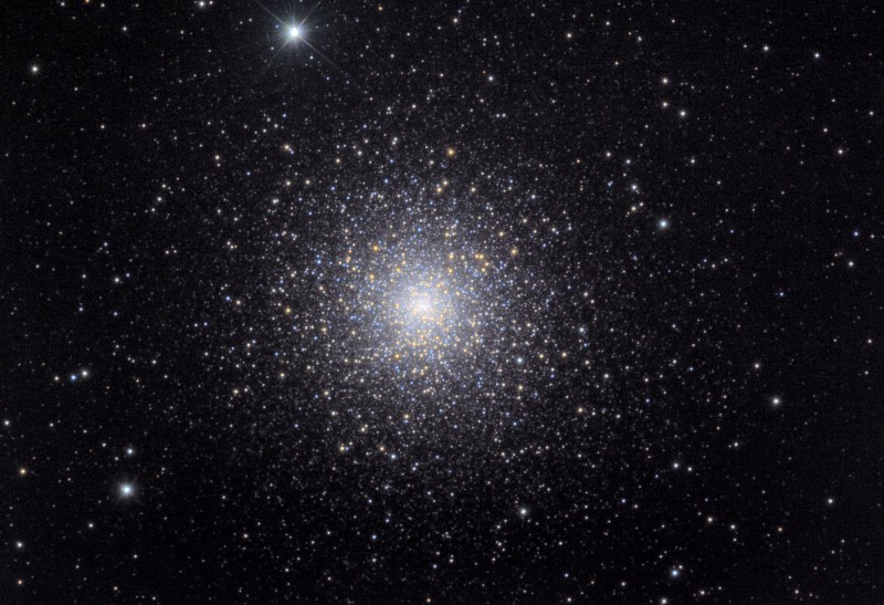 M15 (GLOBULAR CLUSTER)
