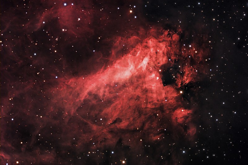 M17 (OMEGA NEBULA)
