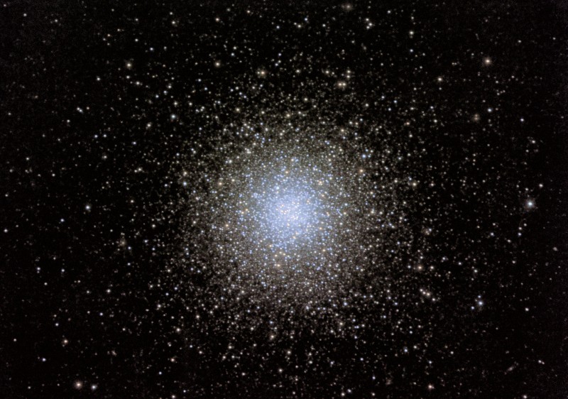 M53 (GLOBULAR CLUSTER)
