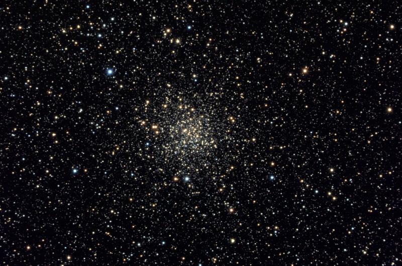 M71 (GLOBULAR CLUSTER)